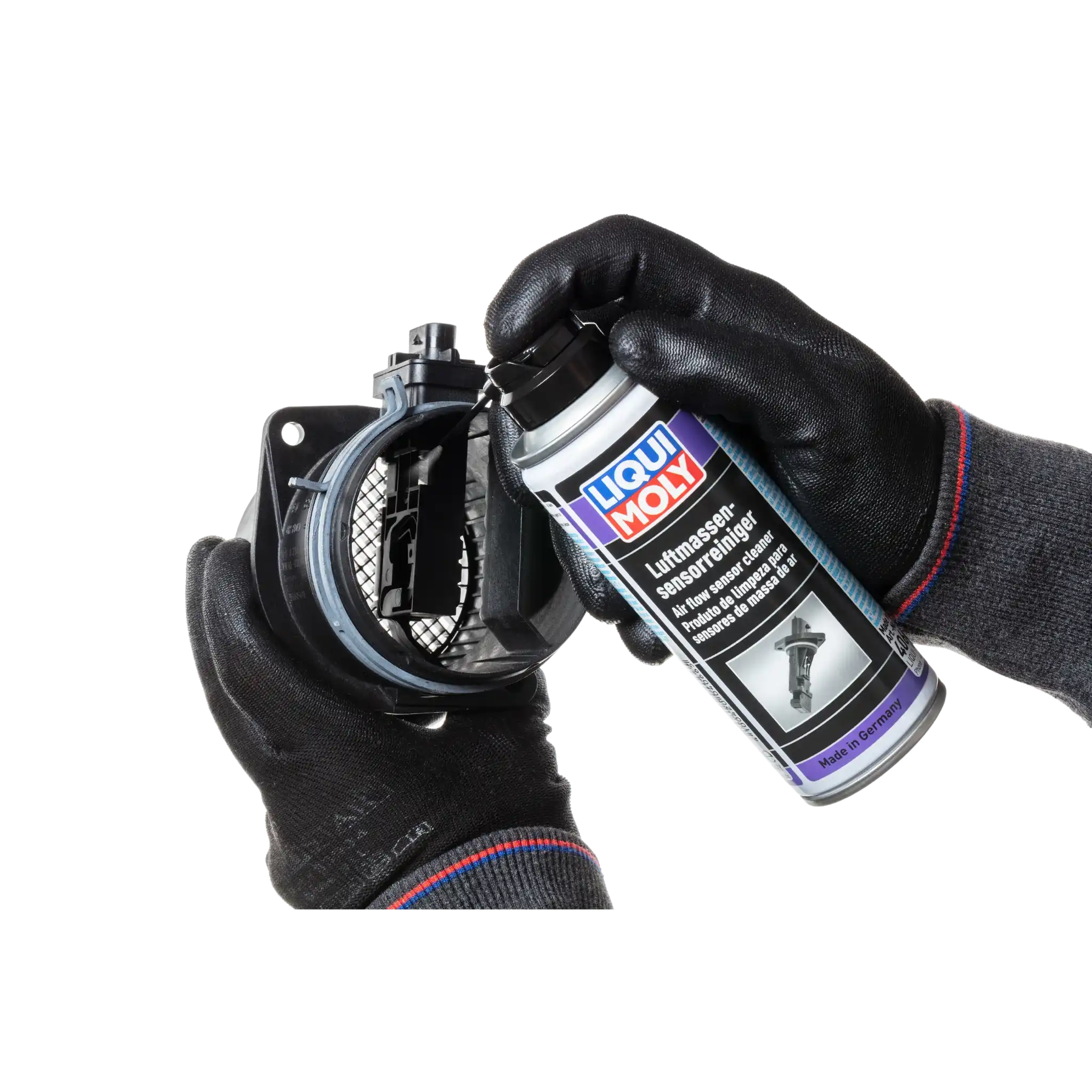 Bild der Anwendung einer Dose LIQUI MOLY Luftmassensensor-Reiniger